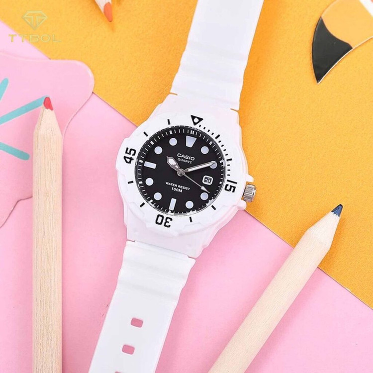 ساعت مچی زنانه کاسیو CASIO LRW-200H-1EV